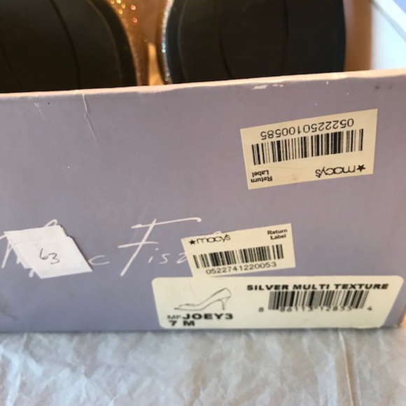 Marc Fisher D’Orsay Silver-Glitter Pumps. 7M. - Picture 14 of 15